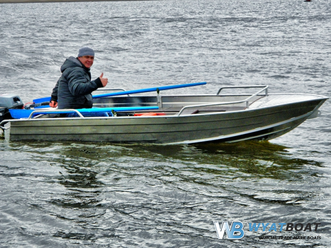 Wyatboat-390M